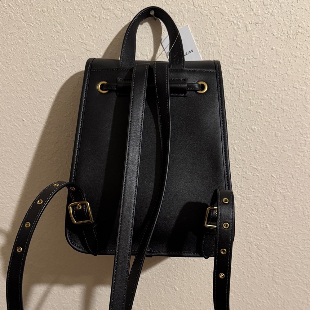 Coach Glovetanned Leather Turnlock Backpack - Picture 3 of 3